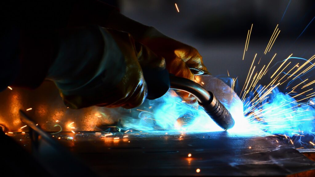 Metallbearbeitung und Metallverarbeitung: Expertise im XXL-Format